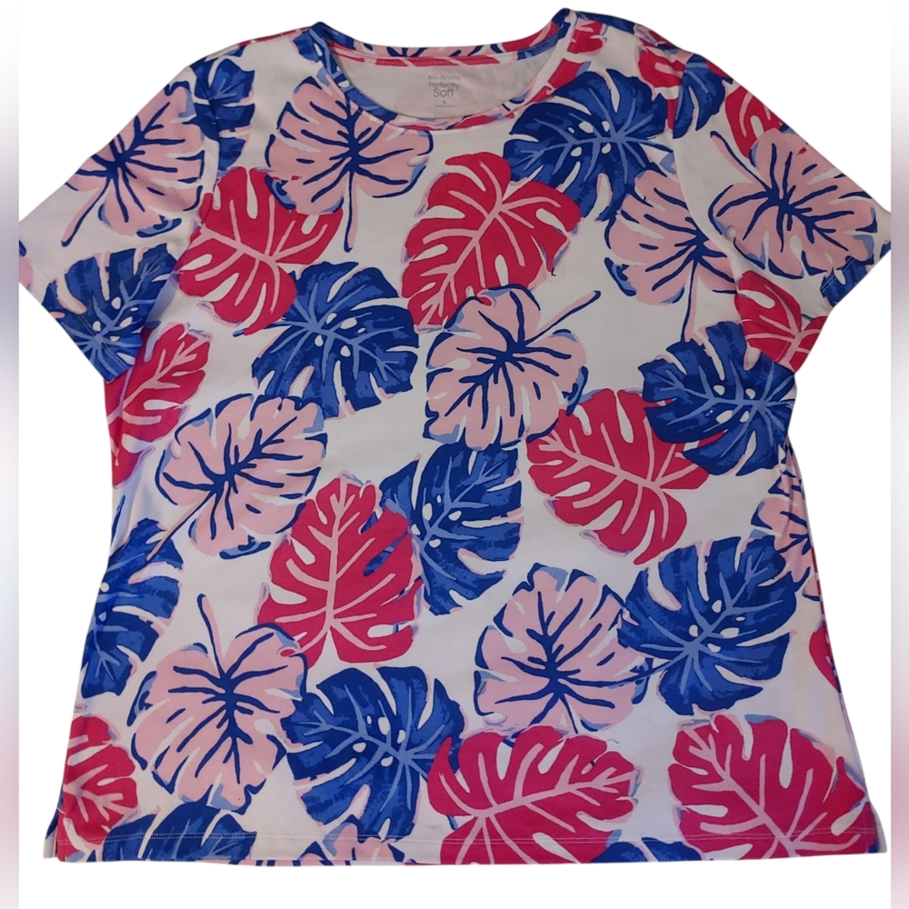 Kim Rogers Blue, Red, Pink Boxy T-Shirt